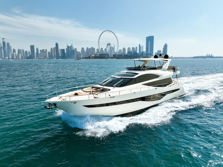 Noleggio Yacht di lusso Galeon con patente nautica