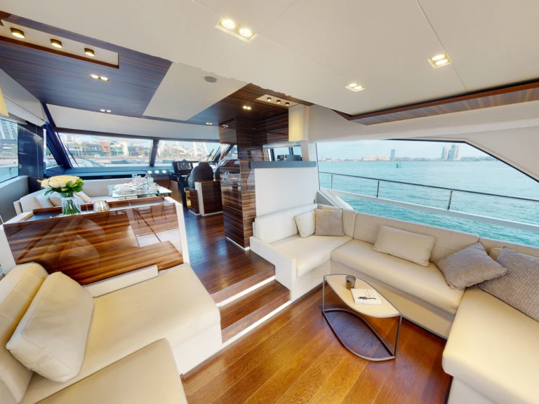 Ferretti FERRETTI 670 da affittare a  Dubai Marina