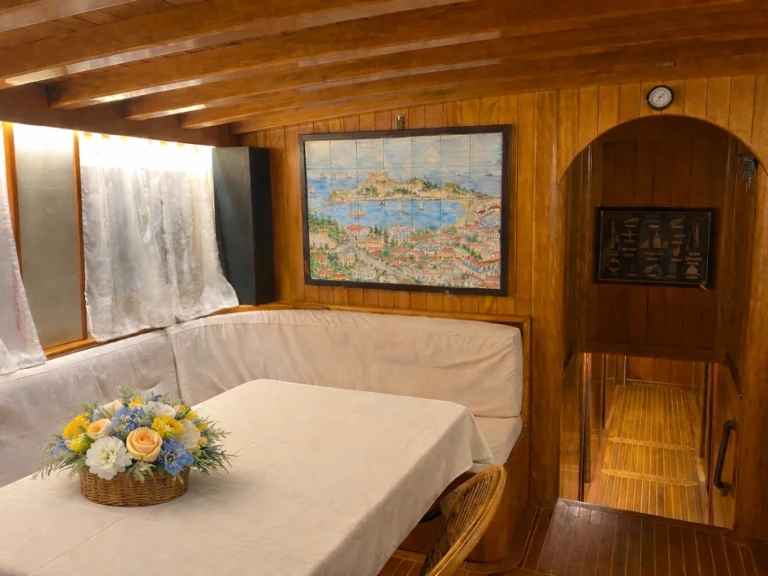  Gulet da affittare a  Carloforte