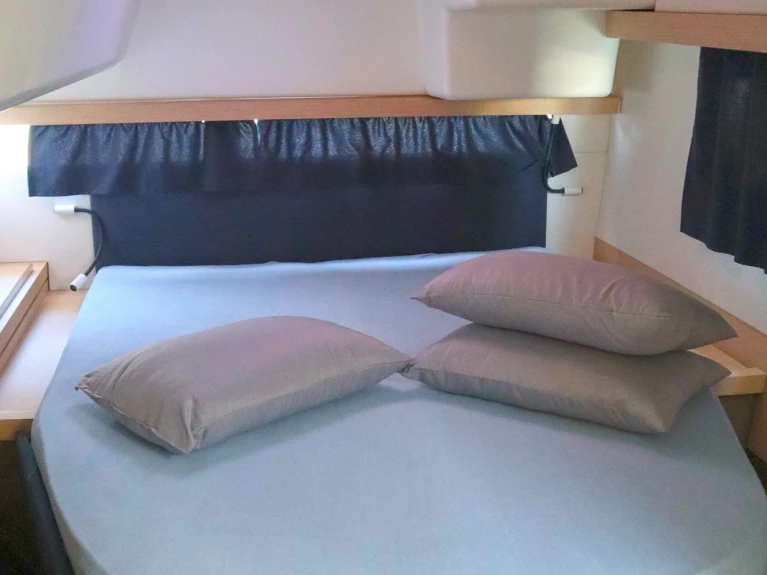 Noleggio barche Fountaine Pajot Lucia 40 (4 cab.) a Lefkáda su Samboat