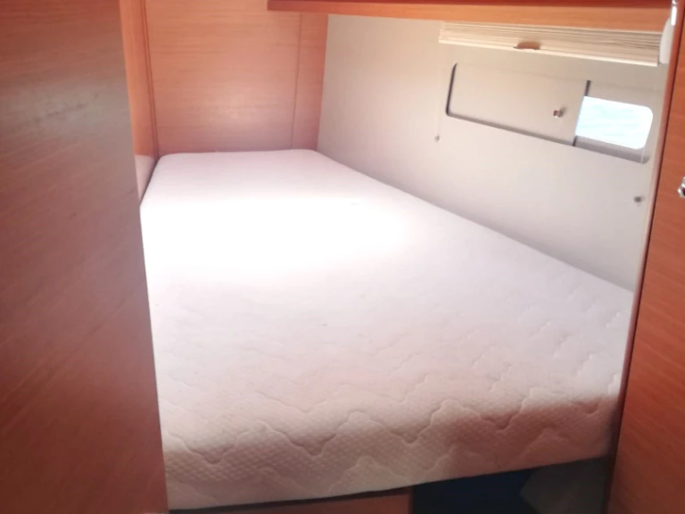 Noleggio Barca a vela Dufour con patente nautica