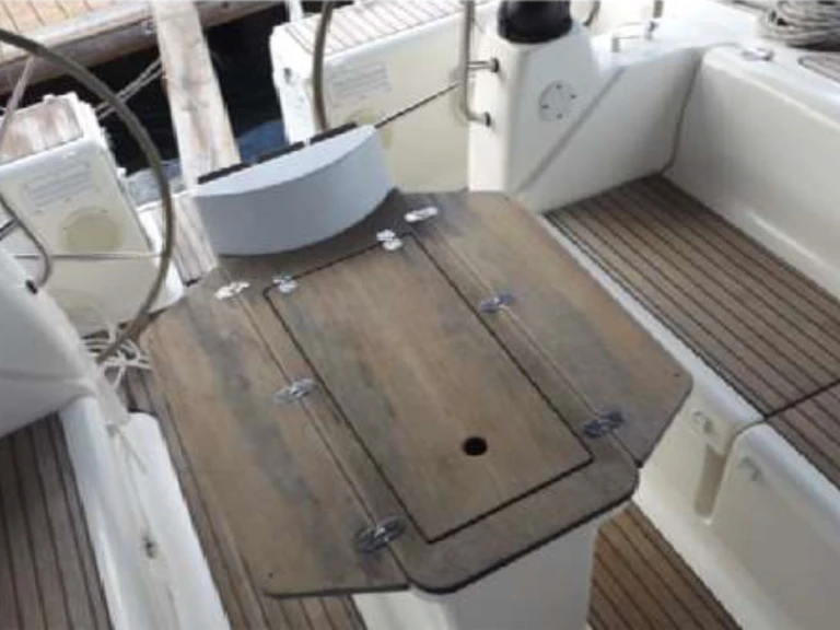 Noleggiare una Bavaria Bavaria 50 Cruiser (5 cab.) a Kalkara