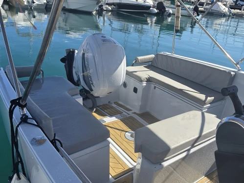 Noleggio a Alicante – Nuva Nuva M6 Open su SamBoat
