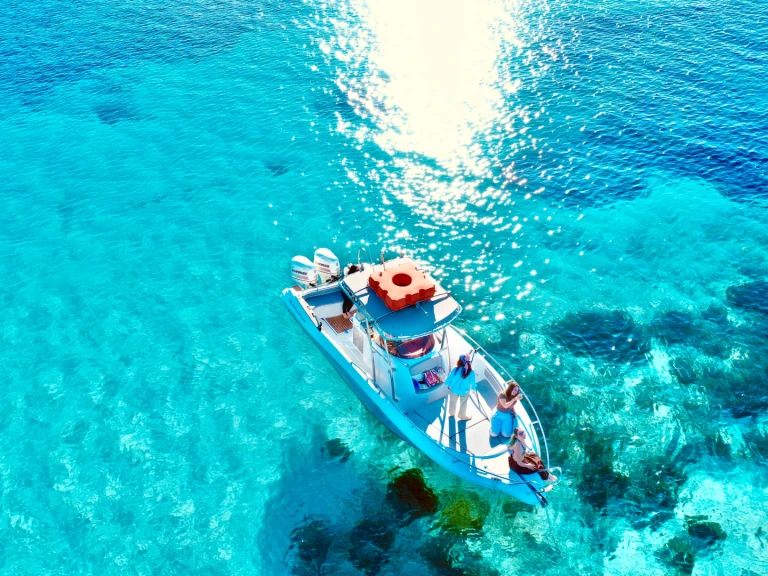 Noleggio Barca a motore con o senza skipper Costa Viola a Il-Mellieħa