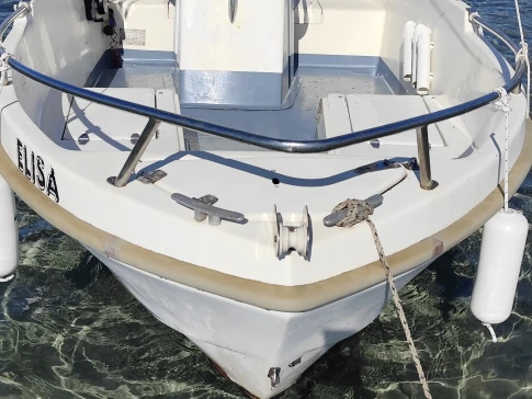 Barca a motore a noleggio a Port de Sète al miglior prezzo