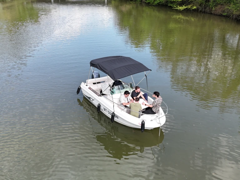 Jeanneau Cap Camarat 515 da affittare a  Metz