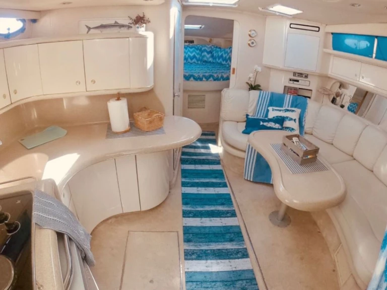 Noleggio barche Sea Ray Sea Ray 370 Sundancer a Marbella su Samboat