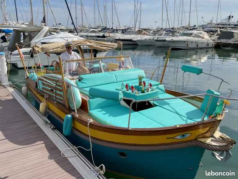 Noleggio a Golfe-Juan – Harding Life boat  su SamBoat