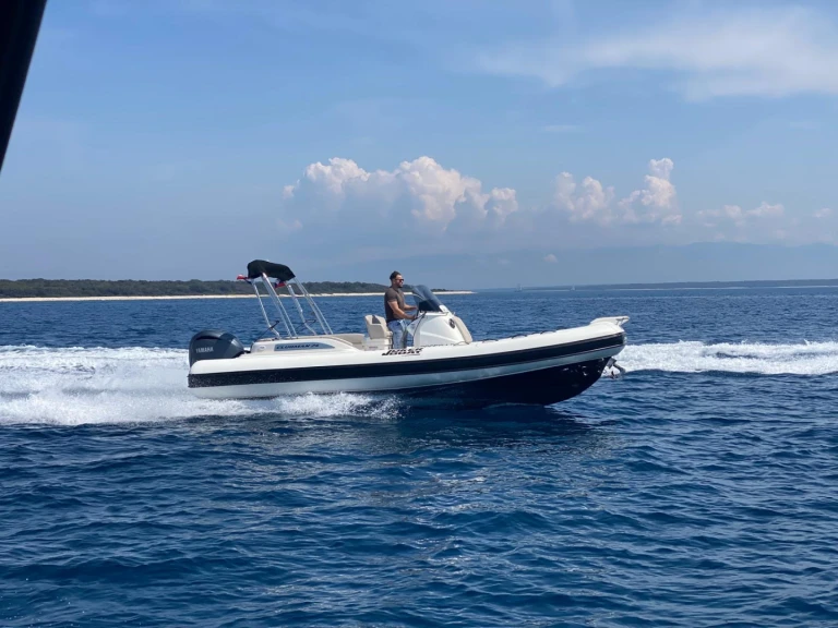 Noleggio barche Trogir economico Clubman 24