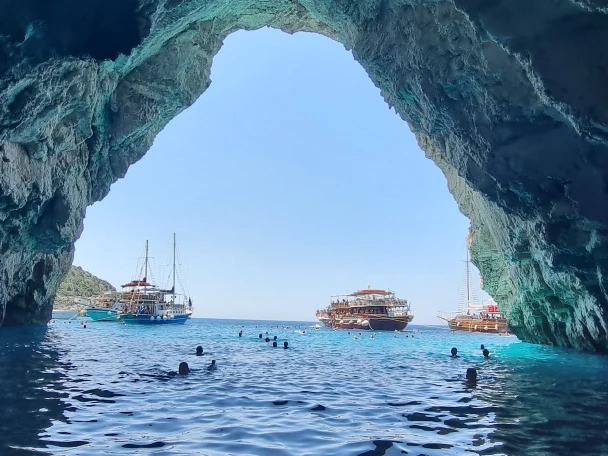 Gommone a noleggio a Trogir al miglior prezzo