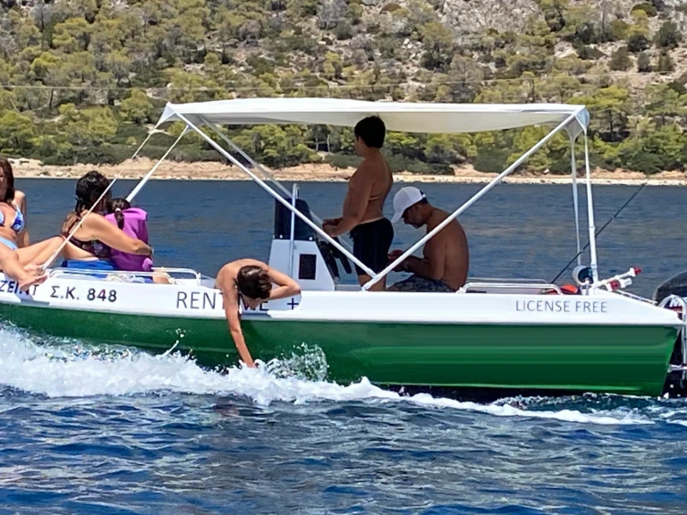 Noleggio Barca a motore con o senza skipper Assos Marine a Kórinthos