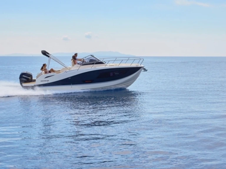 Quicksilver Activ 875 Sundeck da affittare a  Marsiglia