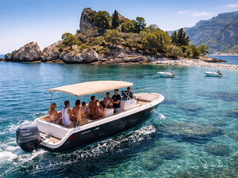 Noleggio Barca a motore con o senza skipper Lever a Giardini-Naxos