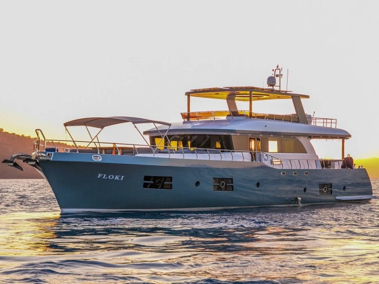 Noleggio Yacht di lusso  con patente nautica
