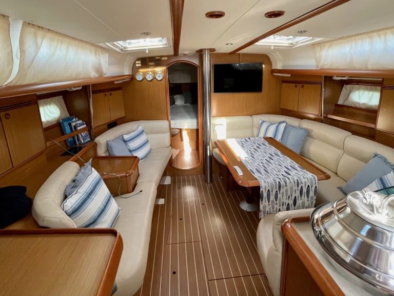 Noleggio a Lisbona – Jeanneau Sun Odyssey 40.3 su SamBoat