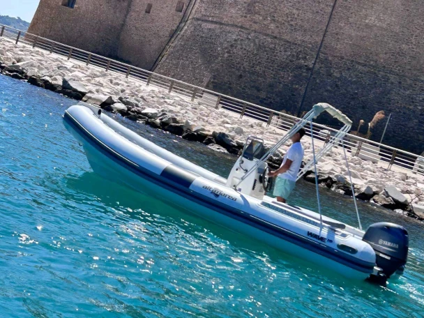 Noleggio barche Altamarea Wave 19 a Castellammare del Golfo su Samboat