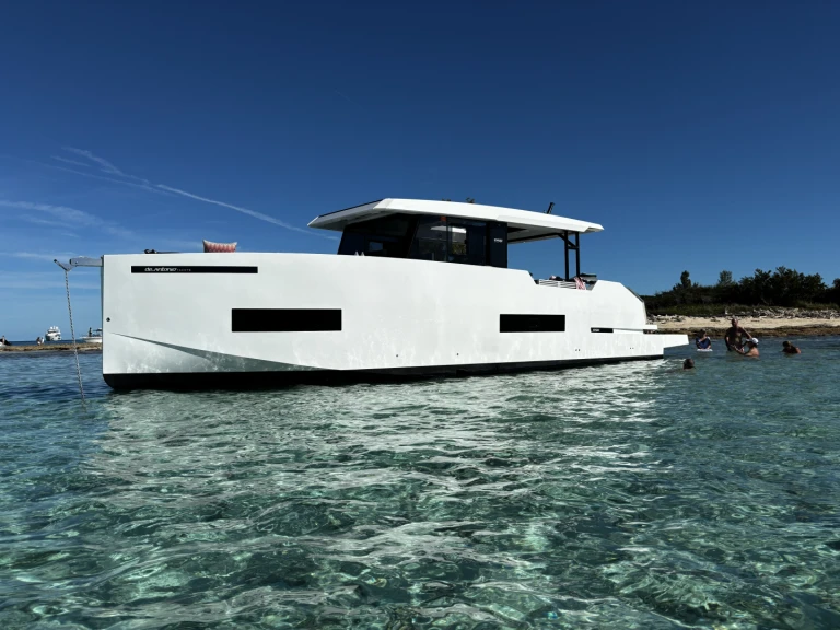 Noleggio Yacht di lusso con o senza skipper D Antonio a West Palm Beach