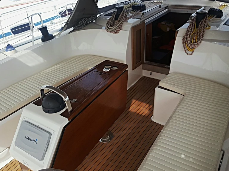 Noleggio Barca a vela a Novi – Bavaria Cruiser 46