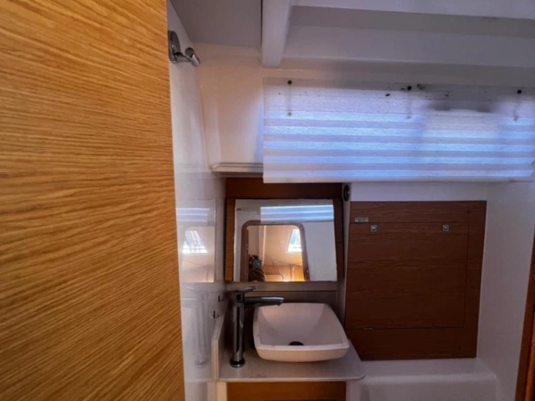 Noleggio Barca a vela con o senza skipper Dufour a Sývota