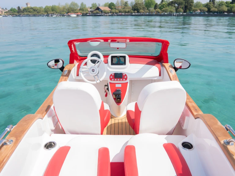 CAR OFF SHORE FIAT 500 CAR OFF SHORE FIAT 500 da affittare a  Sirmione