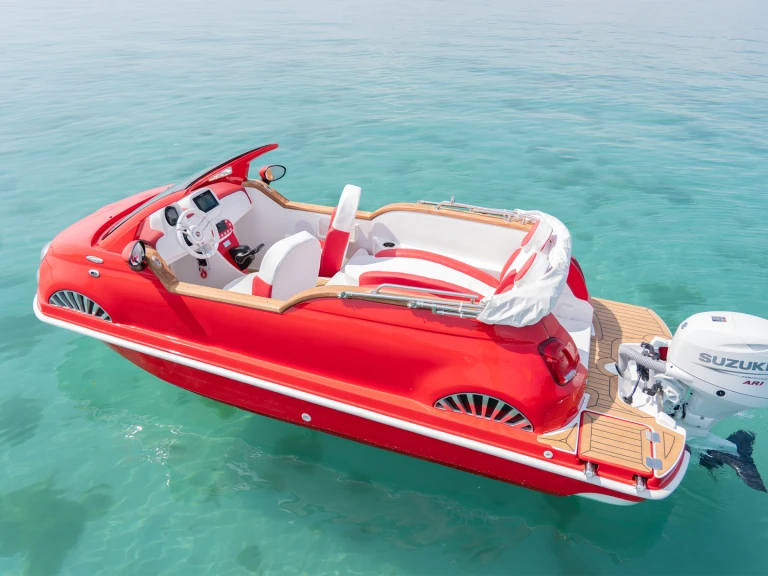 Noleggio Barca a motore a Sirmione – CAR OFF SHORE FIAT 500 CAR OFF SHORE FIAT 500