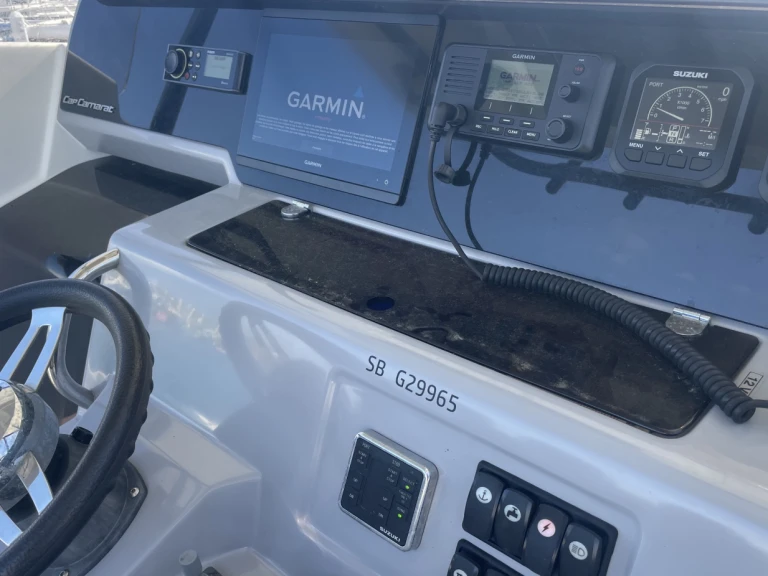 Noleggio barche Jeanneau Cap Camarat 9.0 CC a Saint-Quay-Portrieux su Samboat