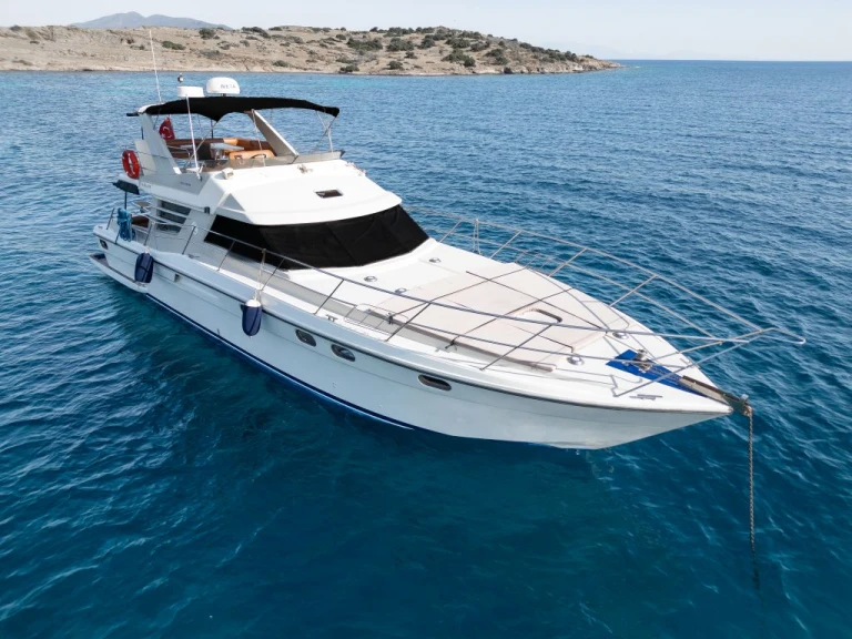 Noleggio Barca a motore con o senza skipper Fairline a Bodrum