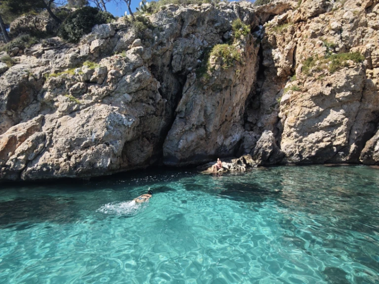 Noleggio Barca a motore con o senza skipper Knort a Palma de Maiorca