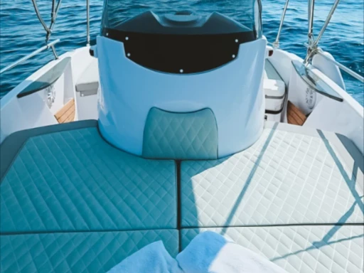 Noleggio Barca a motore Romar con patente nautica