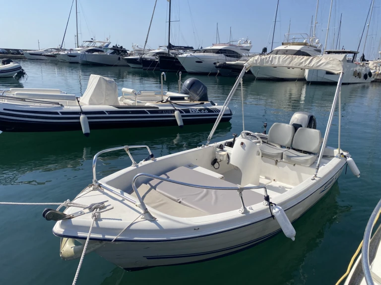Quicksilver Quicksilver 440 Fish da affittare a  Cannes