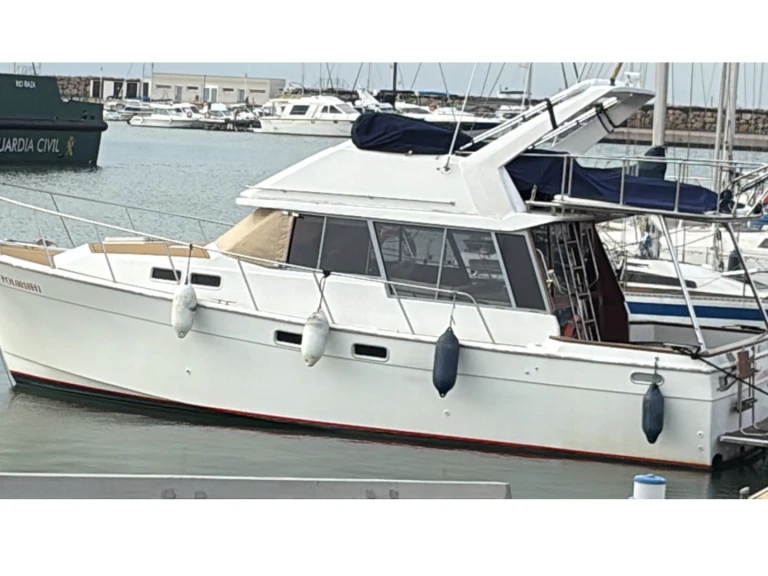Noleggio Barca a motore a Valencia – Bayliner Bayliner 3288 Fly