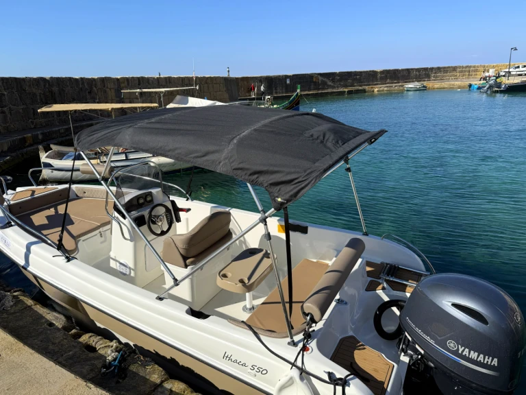 Noleggio Barca a motore con o senza skipper Karel a Xemxija