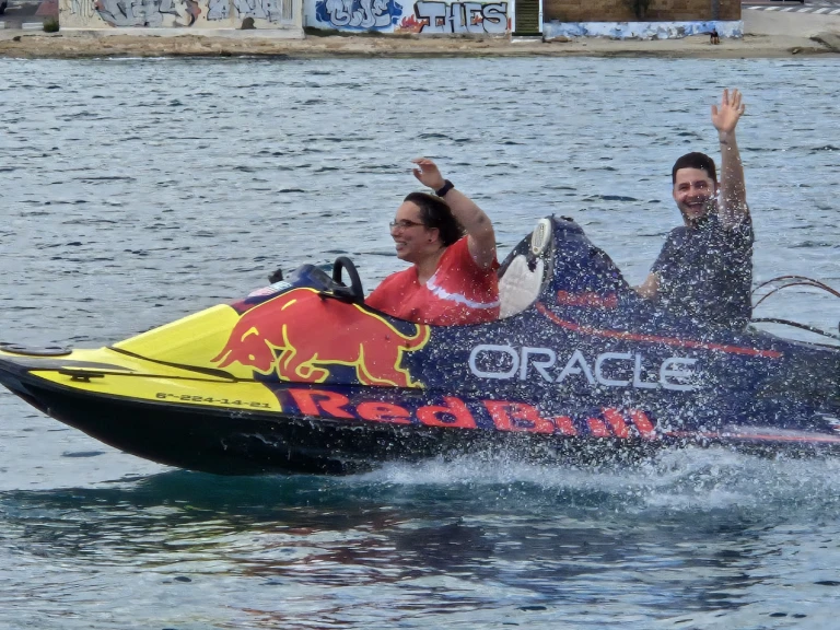 Noleggio Barca a motore Yamaha con patente nautica
