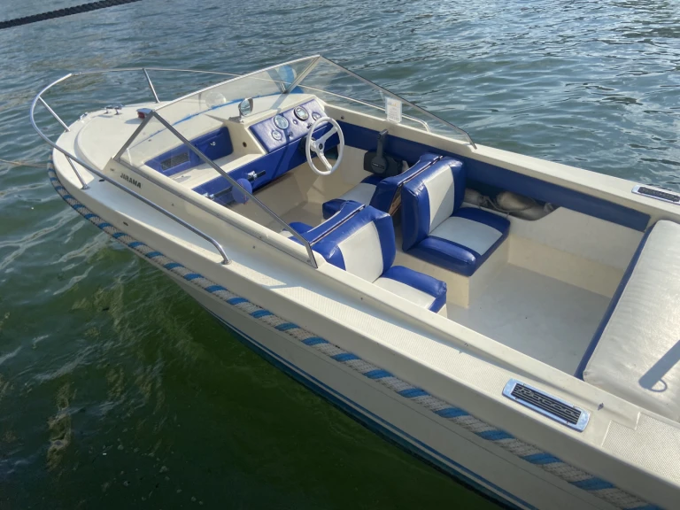 Noleggio Barca a motore con o senza skipper Rocca a Paris