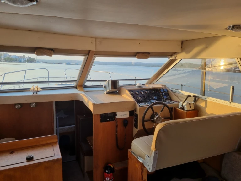 Noleggio a Sebenico – Princess Princess 33 su SamBoat