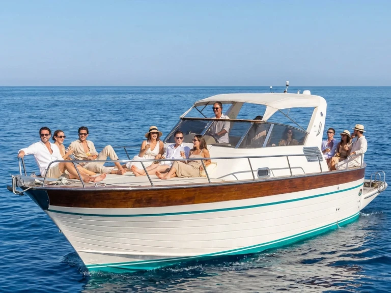 Noleggio a Sorrento – Allure 38 su SamBoat