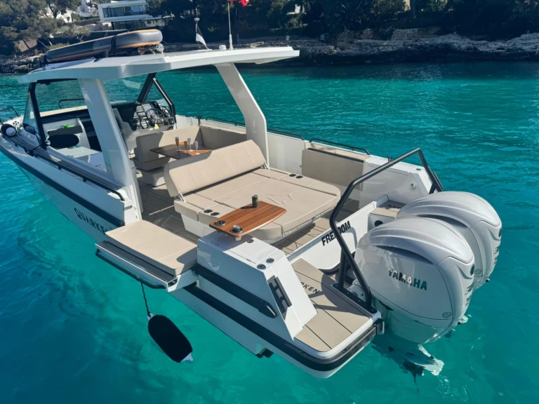 Noleggio Barca a motore Quarken con patente nautica