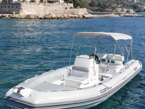 Noleggio Gommone a Mandelieu-la-Napoule – Adventure Vestra V 6.50