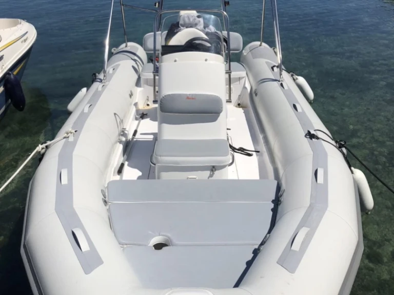 Noleggio barche Adventure Vestra V 6.50 a Mandelieu-la-Napoule su Samboat