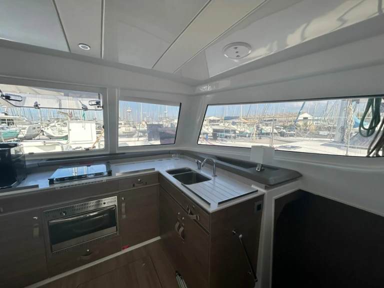 Noleggiare una Bali Bali Catspace Voile a Marsiglia