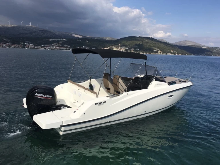 Noleggio a Marsiglia – Quicksilver Activ 675 Sundeck su SamBoat