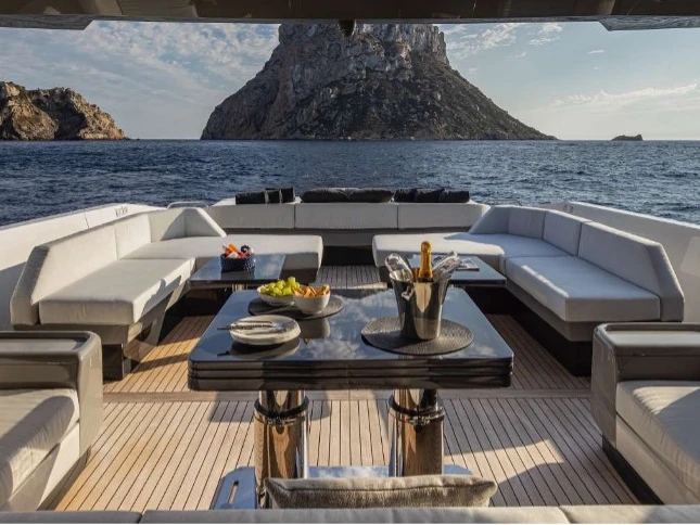 Noleggio Yacht di lusso con o senza skipper Arcadia a Ibiza Town