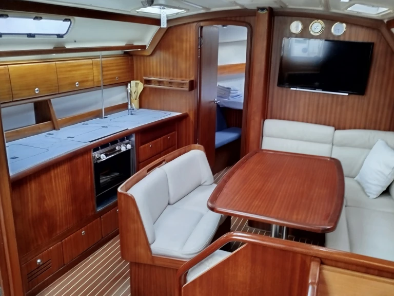 Noleggio Barca a vela Bavaria con patente nautica