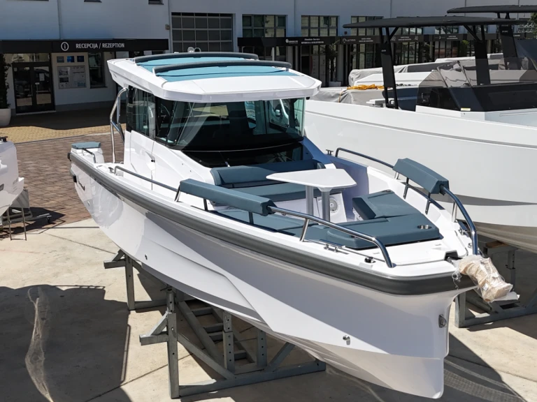 Noleggio Barca a motore con o senza skipper Axopar a Seget Donji