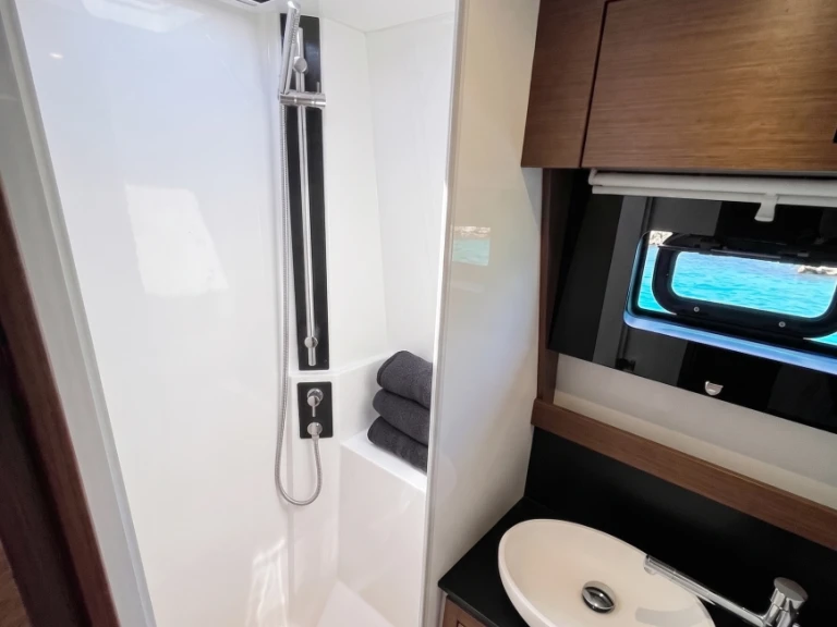 Noleggio Catamarano con o senza skipper Nautitech a Álimos