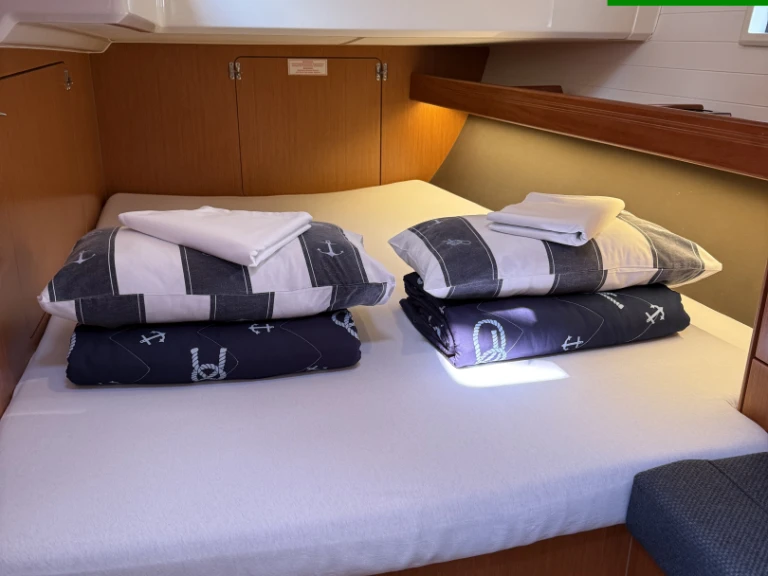 Bavaria Cruiser 46 da affittare a  Spalato