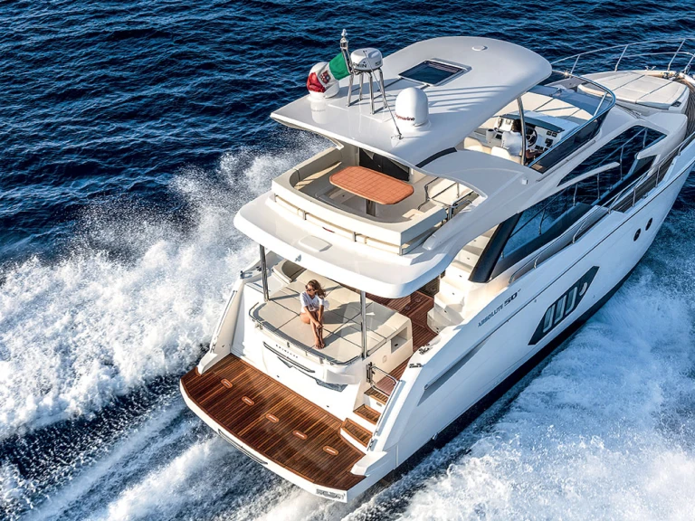 Noleggio Yacht di lusso a Seget Donji – Absolute Yachts Absolute 50 Fly