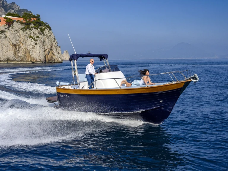 Mimi LIBECCIO 7.5 wa da affittare a  Port Grimaud