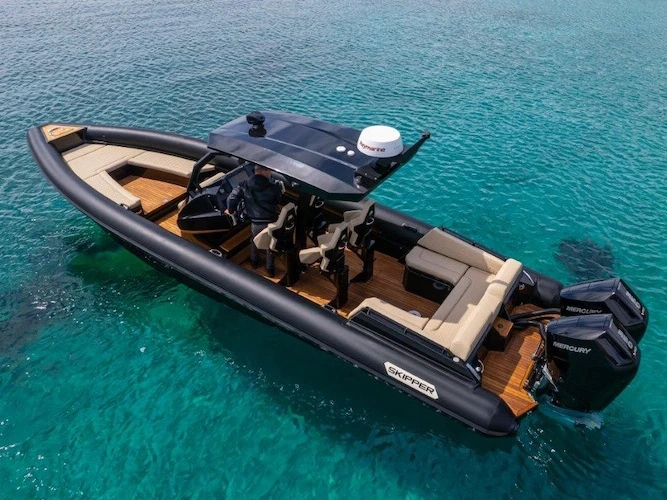 Noleggiare una  Skipper-BSK 34 NC a Nasso (Citta)