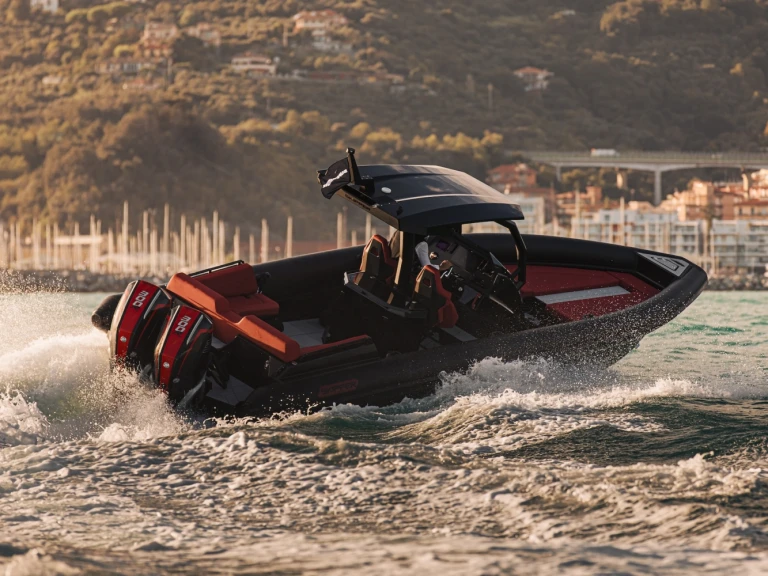 Noleggio Barca a motore con o senza skipper  a Nasso (Citta)